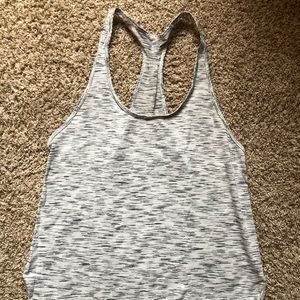 Lululemon tank size 10